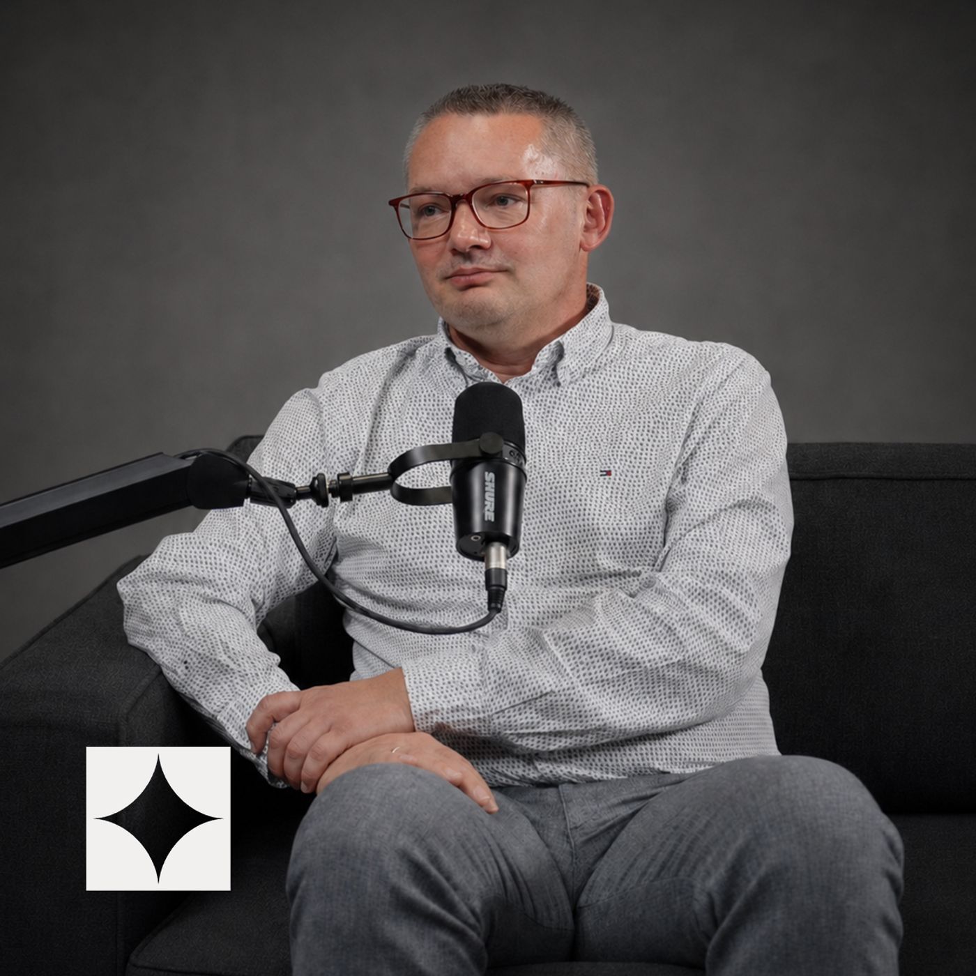 evm-KI-Architekt: Wie bringt man 1.000 Mitarbeitende zu KI? episode artwork