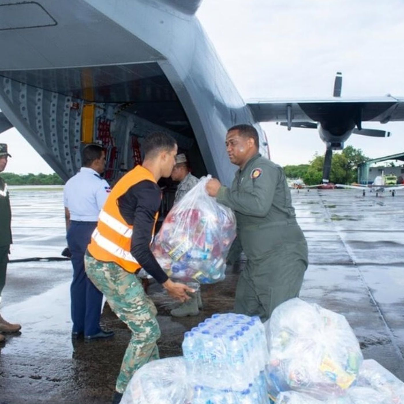 ¿Dónde ha estado la amplia capacidad aérea dominicana con el terremoto de Venezuela?
