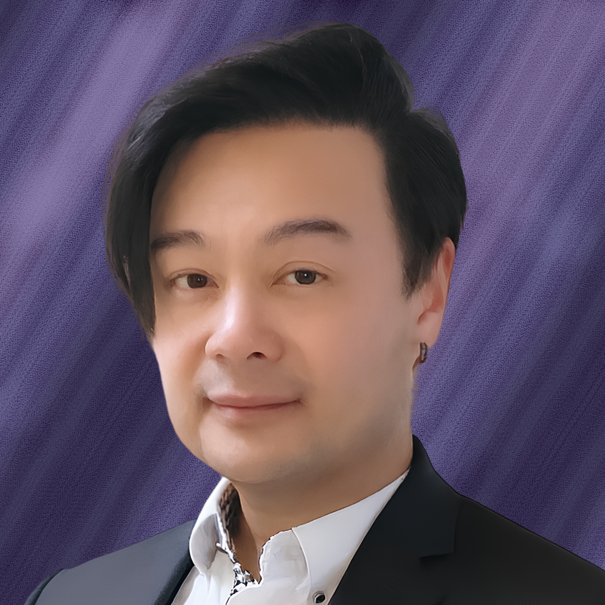 I Nearly Died — So I Built This to Help Families Remember Forever (with Aaron Tong)